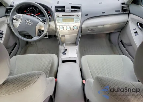 2009 Toyota Camry Base z USA, uszkodzony, nr VIN 4T1BE46K59U352499